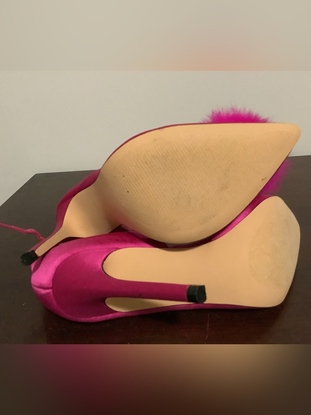 Women's Hot Pink Satin Pom Pom High Heels Nine West - Picture 6 of 8